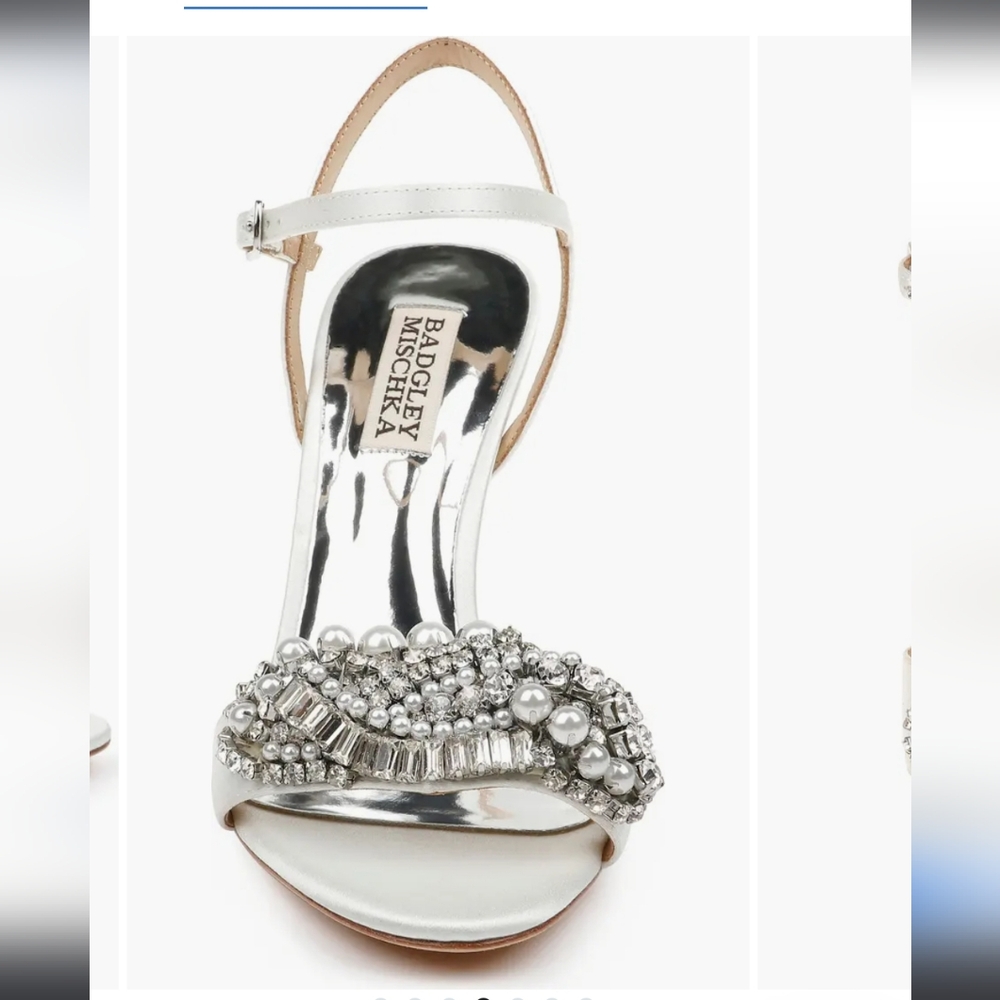Badgley Mischka Women Odelia Heeled White Satin SandalPearl Rhinestone Size 11